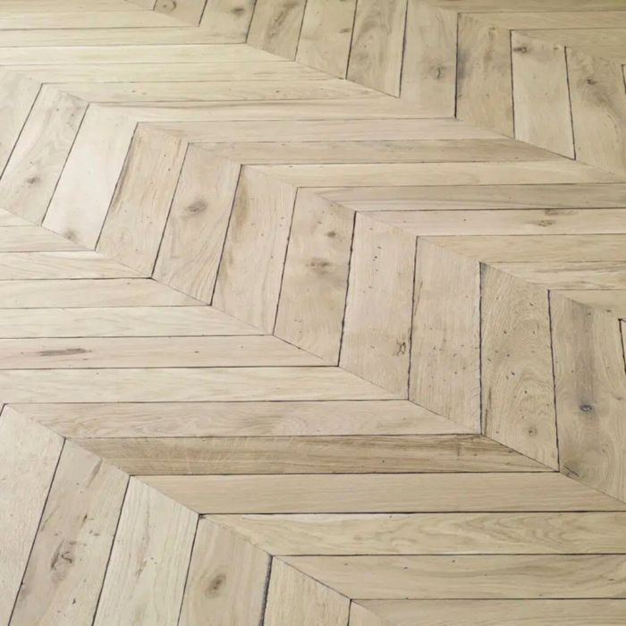 Parquet chêne opéra 90 x 16 mm ang Verni incolore 950 RU/CA